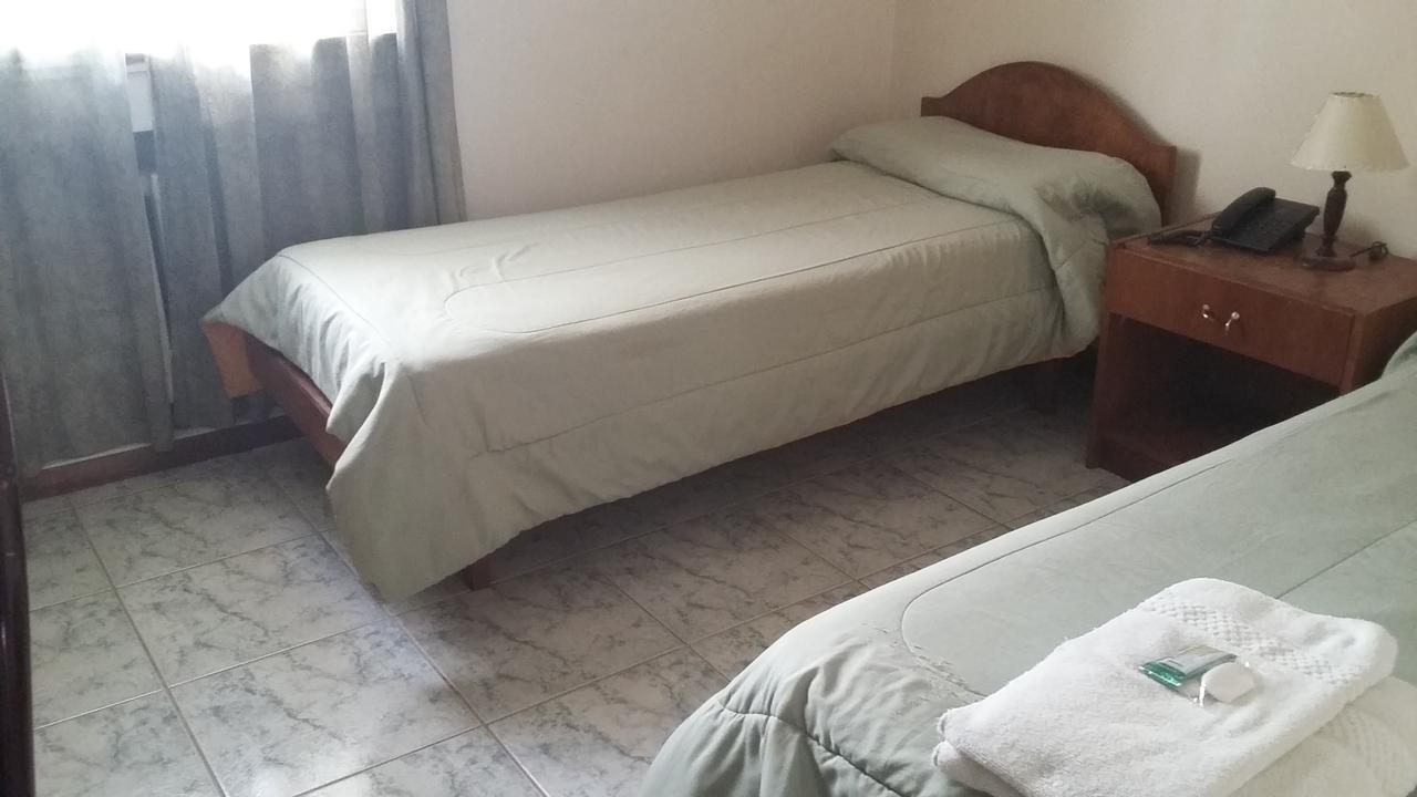 Hotel Atlantico 里瓦达维亚海军准将城 外观 照片